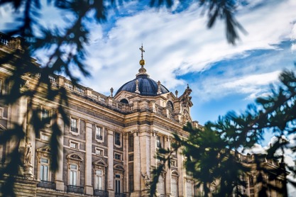 historia de las monedas de isabel II
